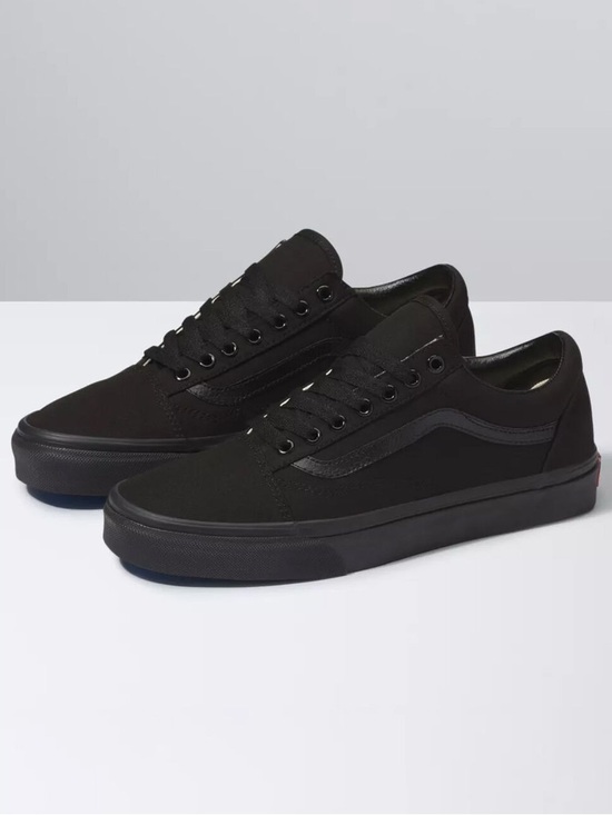 Vans Shoes - Vans All Black Low-Top Classic Skate Sneakers